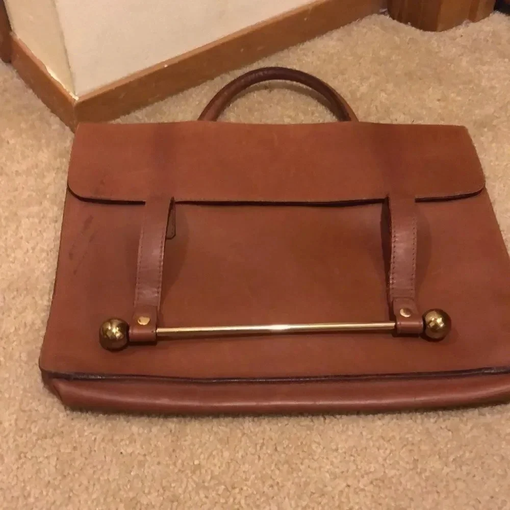 ITALIAN leather purse/briefcase - Picture 5 of 11